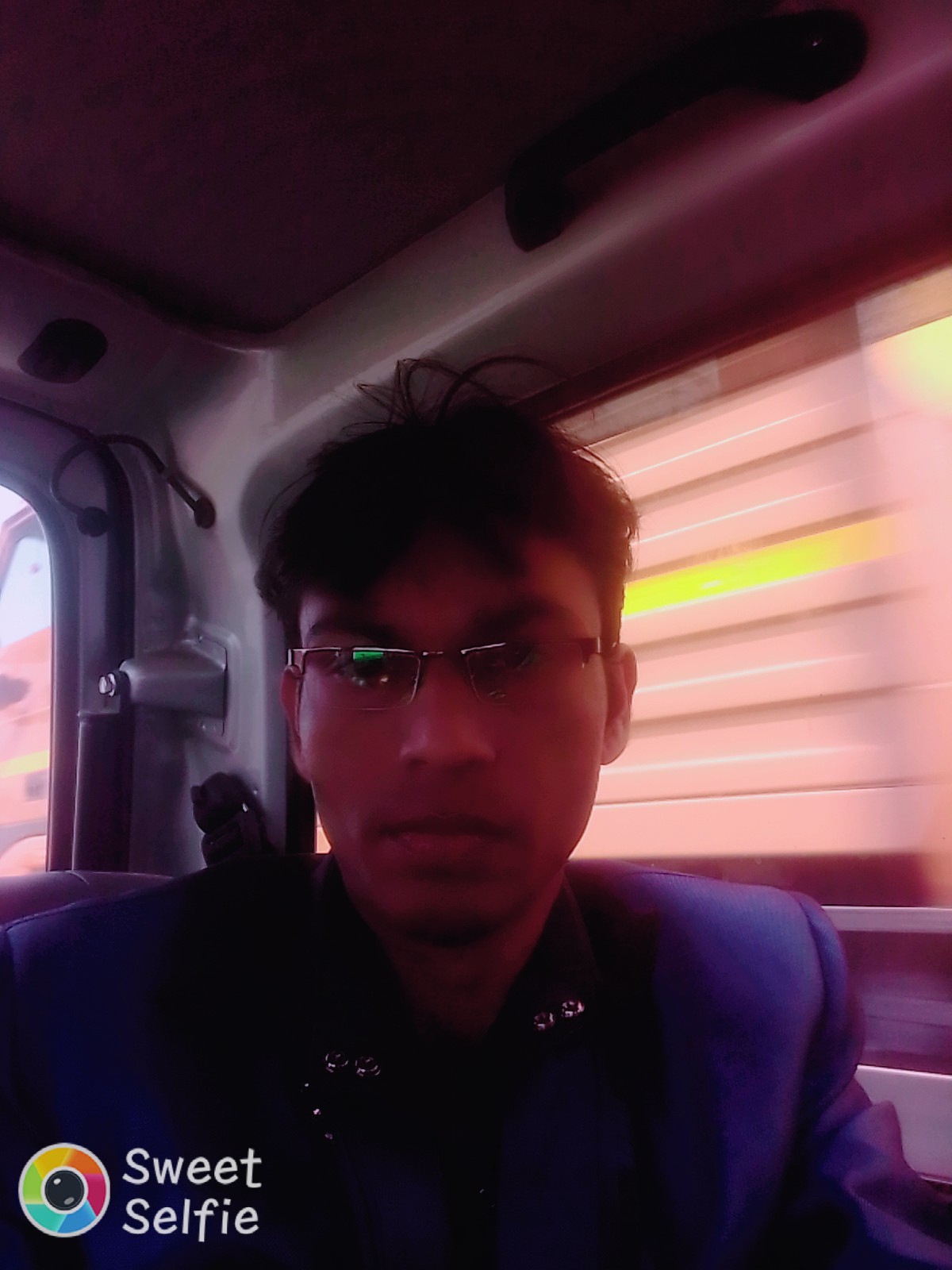 আশরাফ  ও কর্ম কান্ড